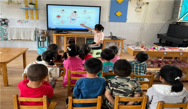 90d7f5a2f128425183818bd3617666ec.png 90d7f5a2f128425183818bd3617666ec.png