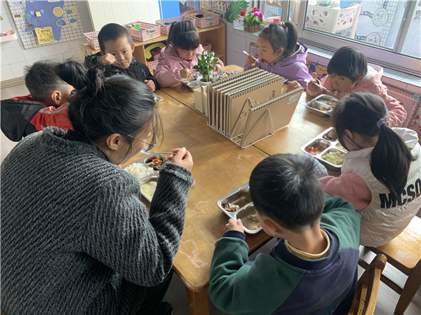 9062877131fe483dbf1fd8844b79f9e4.jpg 9062877131fe483dbf1fd8844b79f9e4.jpg