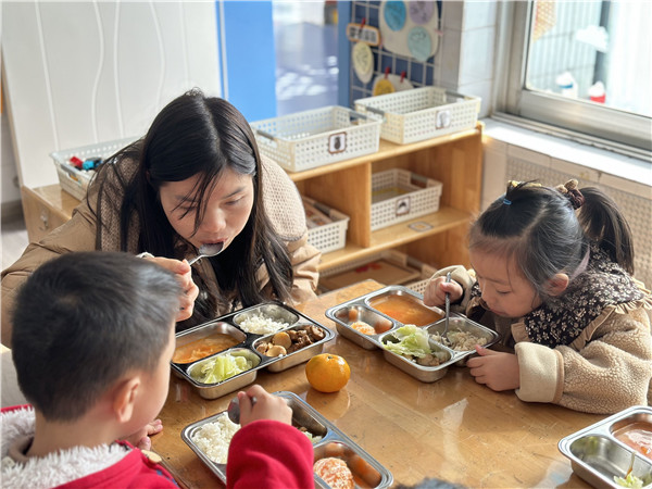 ee9abd2bfe1b44bd8f3e39ee321afcab.jpg ee9abd2bfe1b44bd8f3e39ee321afcab.jpg