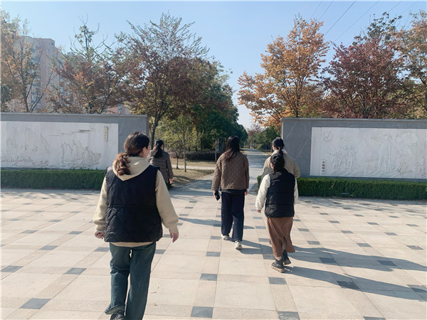 99d515476bcb421f9e3144a4ef4de097.jpg 99d515476bcb421f9e3144a4ef4de097.jpg