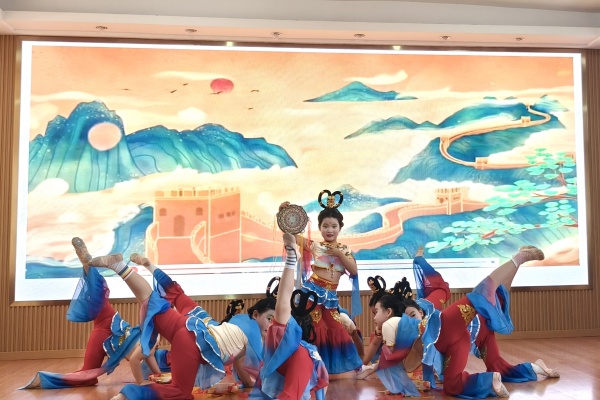 df6817b3b120441d950674bee3de2112.jpg df6817b3b120441d950674bee3de2112.jpg