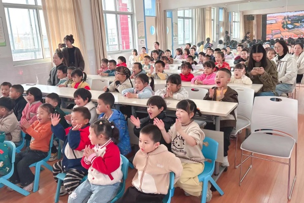 1b2b31a5b8d44d588b9fa909bd722d2e.jpg 1b2b31a5b8d44d588b9fa909bd722d2e.jpg