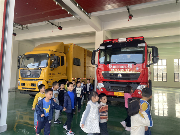 7b395d5b99dc4277b8d70d898c57b51a.jpg 7b395d5b99dc4277b8d70d898c57b51a.jpg