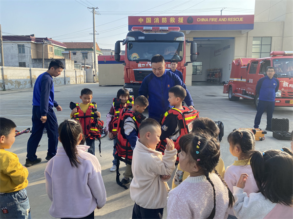 9b4d45d3510e49179300ead0f2070af5.jpg 9b4d45d3510e49179300ead0f2070af5.jpg